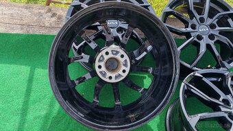 5x114,3 R17 --- KIA ... - 6