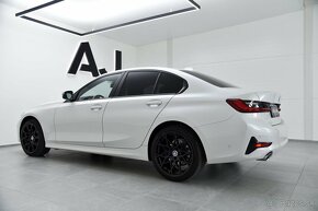 rad 3 sedan 320d mHEV xDrive A/T, Full LED, VirtualCockpit - 6