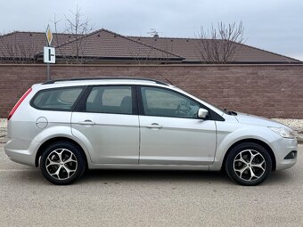 Ford Focus 1.6 TDCi Facelift 2008 - 6