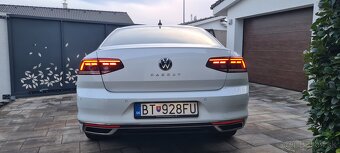 Volkswagen Passat 2.0 TDI EVO Elegance DSG  2021 virtuál - 6