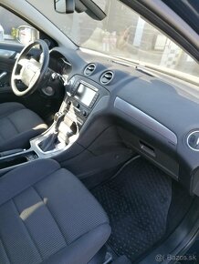 Ford Mondeo combi 2011 - 6