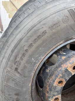 Kolesa 315/80 R 22.5 - 6