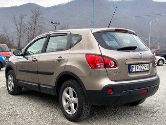 Nissan Qashqai 2.0 dCi Tekna Pack 4x4 - 6