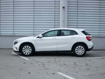 Mercedes Benz GLA 200d 4MATIC A/T možný odpočet DPH. - 6