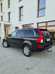 Volvo XC90 2.4 D5 7 miestne - 6