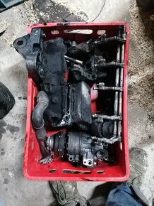 Motor vw t5 2.5 AXE - 6