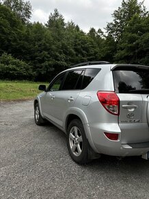 Toyota Rav4 - 6