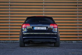 Audi A3 2.0 T FSI Ambition quattro - 6