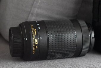 Nikkor 70 - 300 AF-P s VR stabil. - tele zoom objektiv nikon - 6