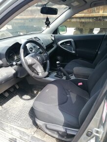 Toyota Rav4 2.2 136k - 6