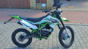 Pitbike Mikilon Defender 150RR kola 19/16 zelená - 6