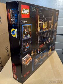 LEGO 75810 Stranger Things, The Upside Down - 6