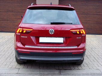 Volkswagen Tiguan 2.0 TDI 4x4  M6 Comfortline BlueMotion - 6