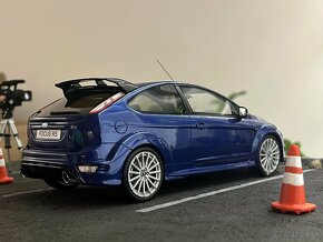 1:18 2009 FORD Focus RS - OttOmobile Limited Edition - 6