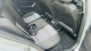 Volkswagen Golf 1.9 TDI - 6