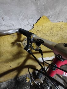 Kvalitný horský bicykel KTM veľkosť pre dospelého - 6