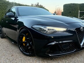 Alfa Romeo Giulia 2.9 Twin Turbo V6 510 AT QV - 6