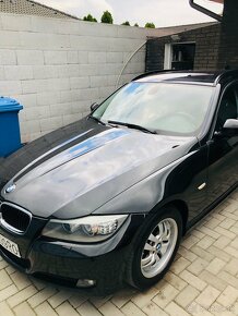 BMW 318d E91 2010 Facelift - 6