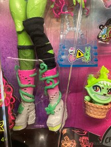 Monster High Venus McFlytrap - 6