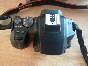 Digitálna zrkadlovka Canon EOS 250D + objektív + taška - 6