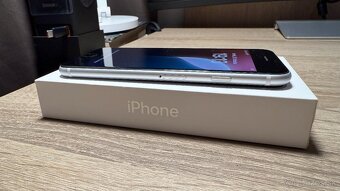 Apple iPhone SE 2020 128GB White - 6