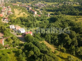 PREDAJ: Pozemok pre výstavbu rodinného domu s architektonick - 6