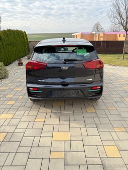 KIA Niro EV 64 kWh 150 kw - 6