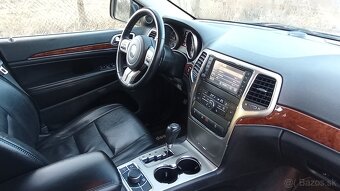 Jeep Grand Cherokee 3.0 - 6