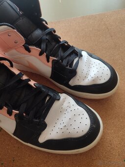 Nike Air Jordan 1 Mid Arctic Orange - 6