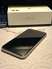 iPhone 11 white - 6