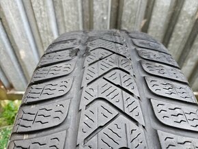 Zimná sada VW - 5x112 r16 + Pirelli 215/60 r16 - 6