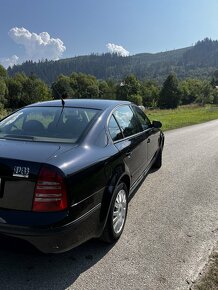 Škoda Superb 2.0 TDI NOVÁ STK - 6