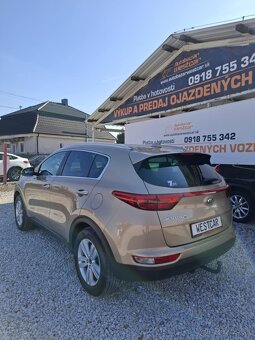 Kia Sportage 1.7 CRDi 2WD Gold - 6