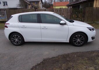 Peugeot 308 1,6 92 KW Allure, zachovalé benzín manuál 92 kw - 6