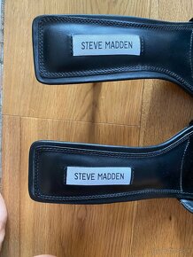 Slapky Steve Madden - 6