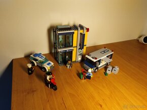 LEGO - 3661 - Transportér peněz - 6