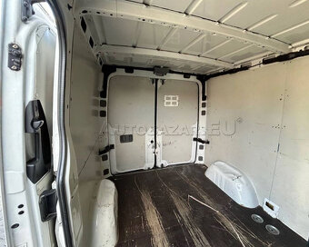 Volkswagen Crafter 2.0 TDI 100kW L1H1 (2012) - 6