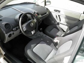 Volkswagen Beetle Cabrio - 6