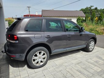 Volkswagen Touareg 2,5 TDI 128 kW - 6