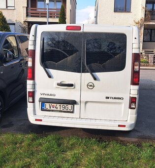 Opel Vivaro 9miest long - 6