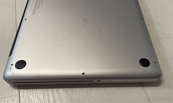 Apple MacBook Pro 15” A1286 - na náhradné diely - 6