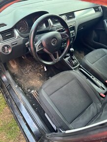 Rozpredam Škoda Rapid 1.6 tdi 77kw CAYC - 6