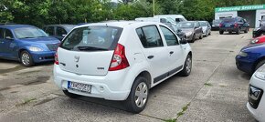 Dacia Sandero 1.4i 55 kW rok 2009 - 6