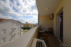 ☀ Vodice(HR)–3-izbový zariadený apartmán s výhľadom na more - 6