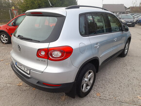 VOLKSWAGEN TIGUAN 2,0 TDi 4x4 2008 - 6