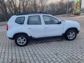 DACIA DUSTER 1,6 BENZÍN 4X4 ROK 2011 - 6