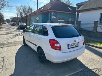 Škoda Fabia 2 kombi 1.6 TDI 12/2011 biela 255tis. km - 6