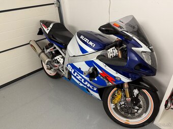 SUZUKI GSX-R1000 K1 - 6