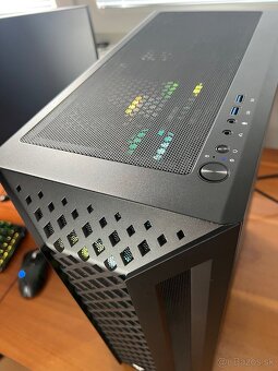 HERNÝ PC- RTX 4060ti/ Ryzen 5 5600x/ 32gb ram/ 1tb nvme Ssd - 6