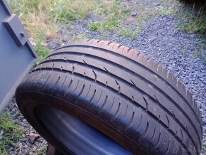 Letné pneumatiky Continental 215/40r17 - 6.5mm denzén - 6